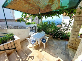 Spacious apartment Ita - near beach (terrace, sea view)